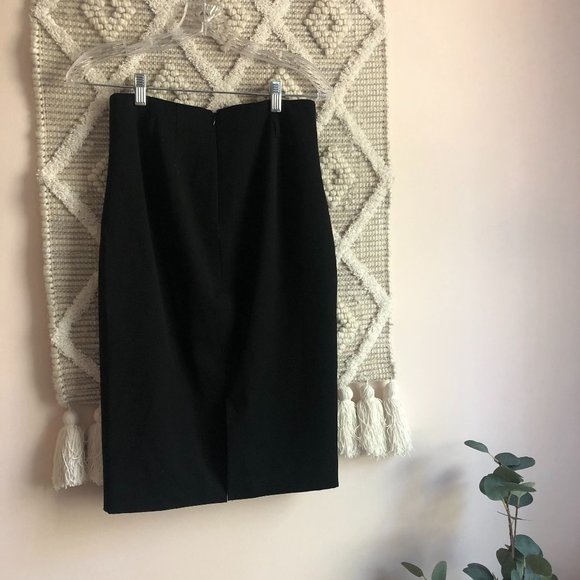 Express Dresses & Skirts - NWT Black Express Pencil Skirt Sz 4